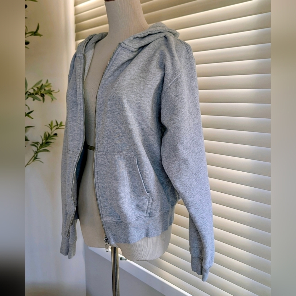 Brandy Melville Christy Hoodie Gray Sz OS - Picture 5 of 12